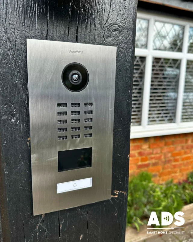 ▪️SECURITY▪️

▪️Check out this smart video intercom system by @doorbird that the team installed in Hemel Hempstead📍↪️

▪️If you're worried about unexpected visitors when you're not home, or just want to feel more secure day to day, a smart video intercom like this one is a brilliant way to gain peace of mind 👌. DoorBird lets you see, speak to and even open the gate for visitors from your phone, wherever you are in the world. Its sleek design is easy to install and adds a reassuring layer of security to your home. ADS Smart Home can install and set up security like this on your property, making the whole process seamless from start to finish 🤝.

▪️Contact us by DM or either of the ways below to discuss a FREE survey or book in via the website to visit our showroom 👇!

📞- 0800 876 6258
📨- info@adsukltd.com
🌐- www.adsdigital.co.uk

.
.
.

#smarthome #audiovisual #homeautomation #homecinema #smarthometechnology #avinstallation #smarthomeliving #luxuryhomes #connectedliving #lightingcontrol #homeentertainment #multiroomaudio #securitysystems #homeintegration #cedia #control4 #lutron #networkingsolutions #modernliving #custominstalls #stalbans #centrallondon #hemelhempsted #security #outdoorav